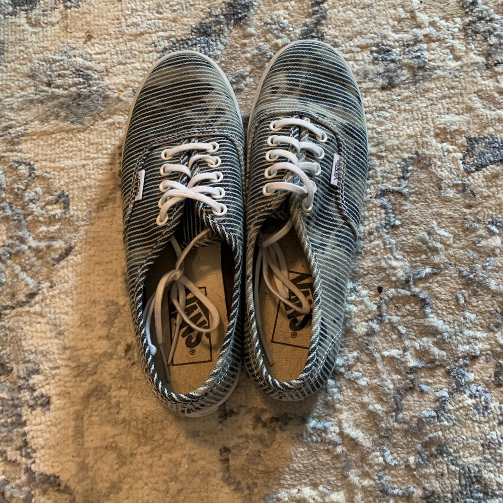 Van sneakers